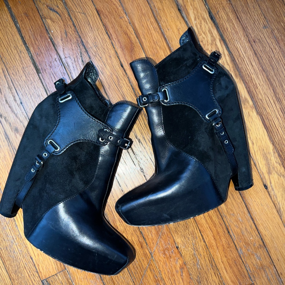 Balenciaga Suede Harness Boots - AW 2006 size 37